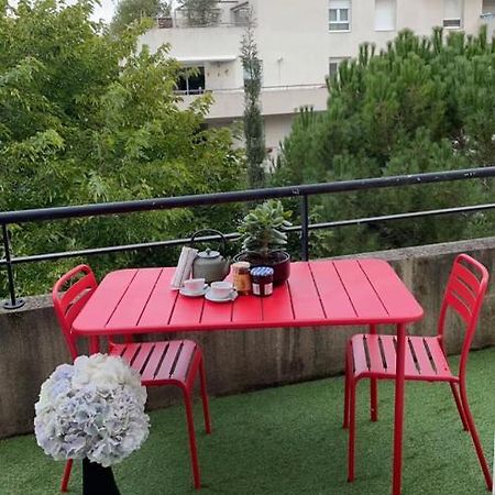 Séjour cosy au bord des Rives du Lez, 2 personnes, Wifi, Parking privé Montpellier Exterior foto